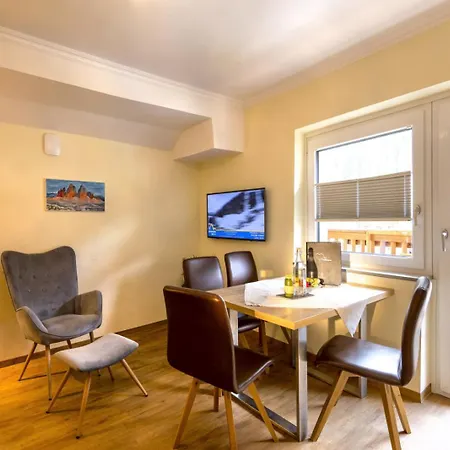 Haus Am Lift Apartment