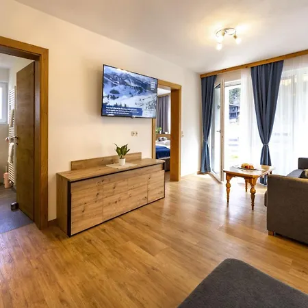 Haus Am Lift Apartment